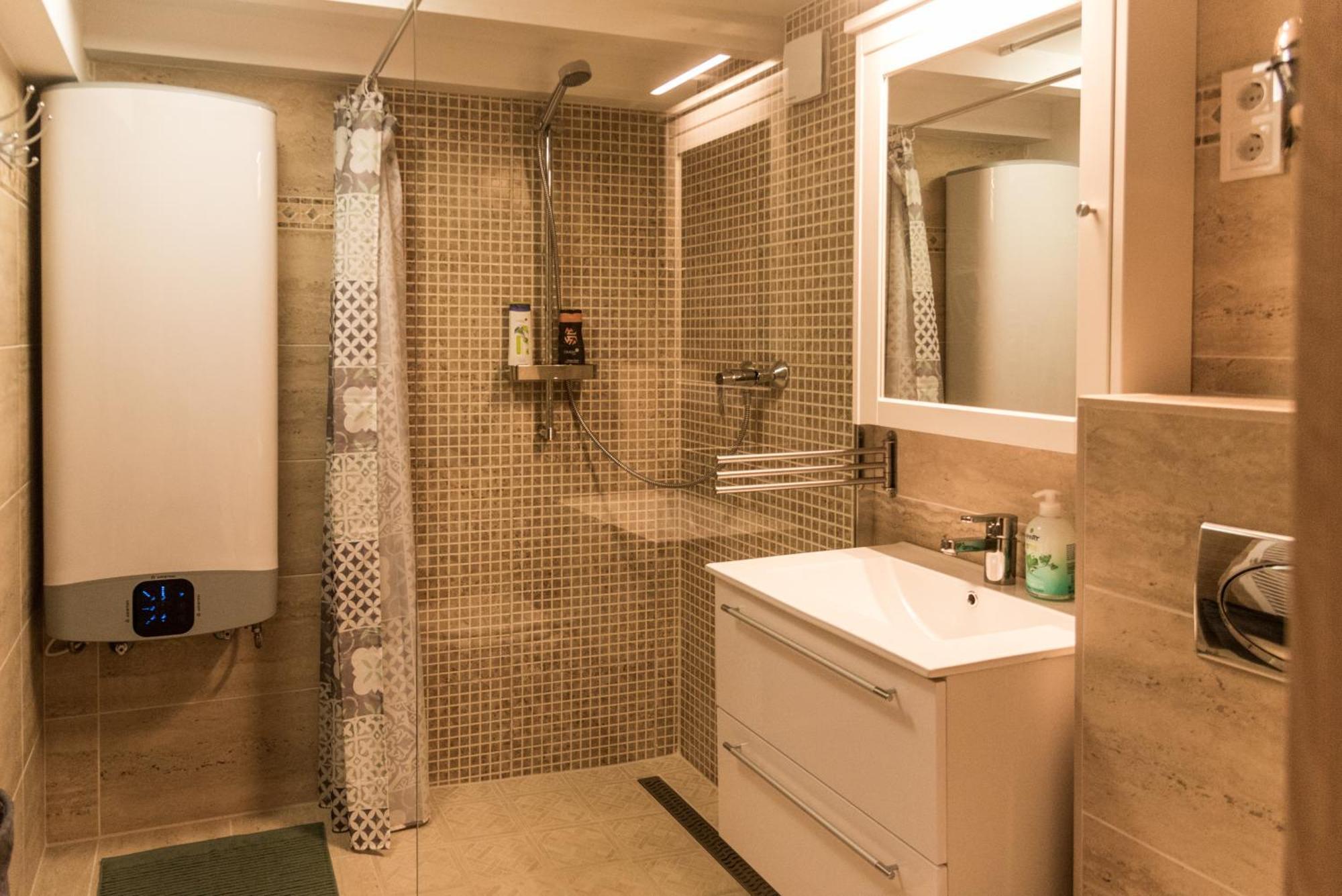 Amazing Kazinczy Flat No. 1 Budapest Kültér fotó