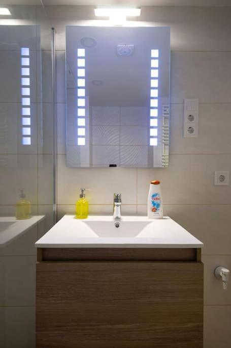 Amazing Kazinczy Flat No. 1 Budapest Kültér fotó